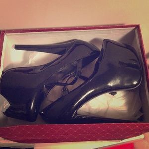 Black high heel shoes